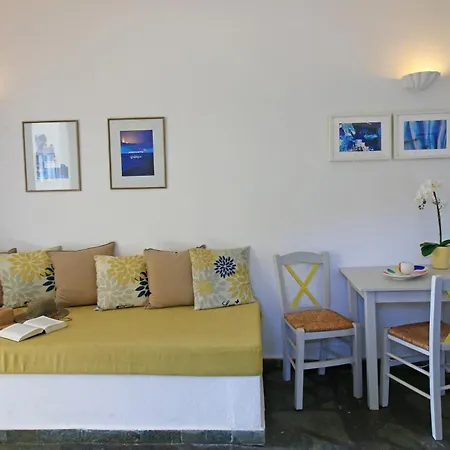 Captain's Apartment Kini